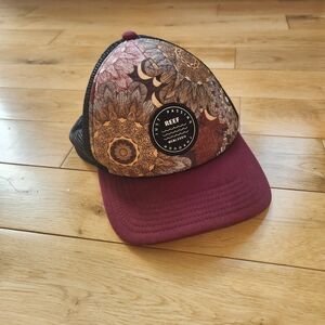 Reef Trucker Hat
